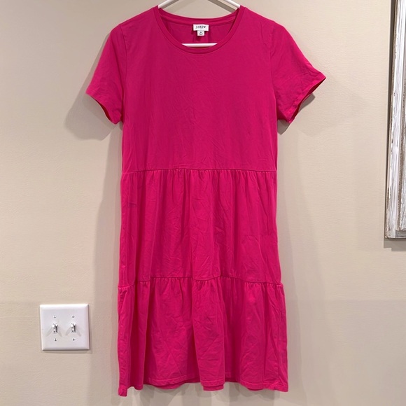 J. Crew Dresses & Skirts - 🔥J. Crew Fuchsia Short Sleeve Dress🔥